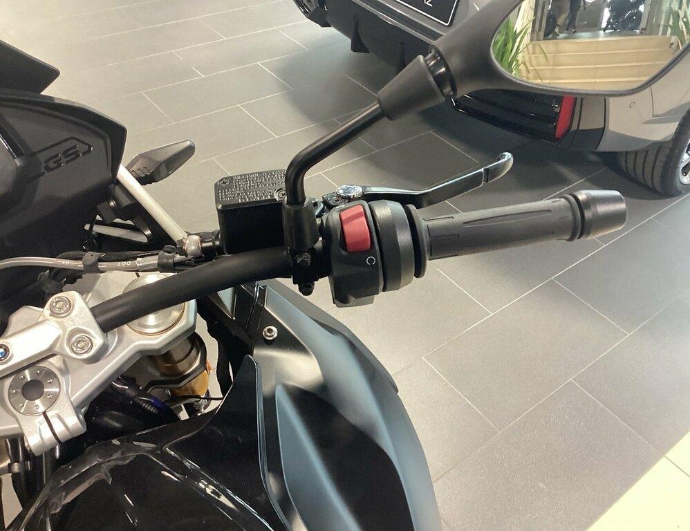 G 310 GS