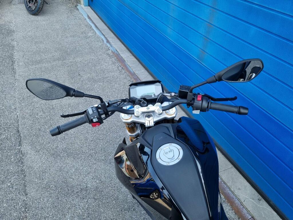 G 310 R