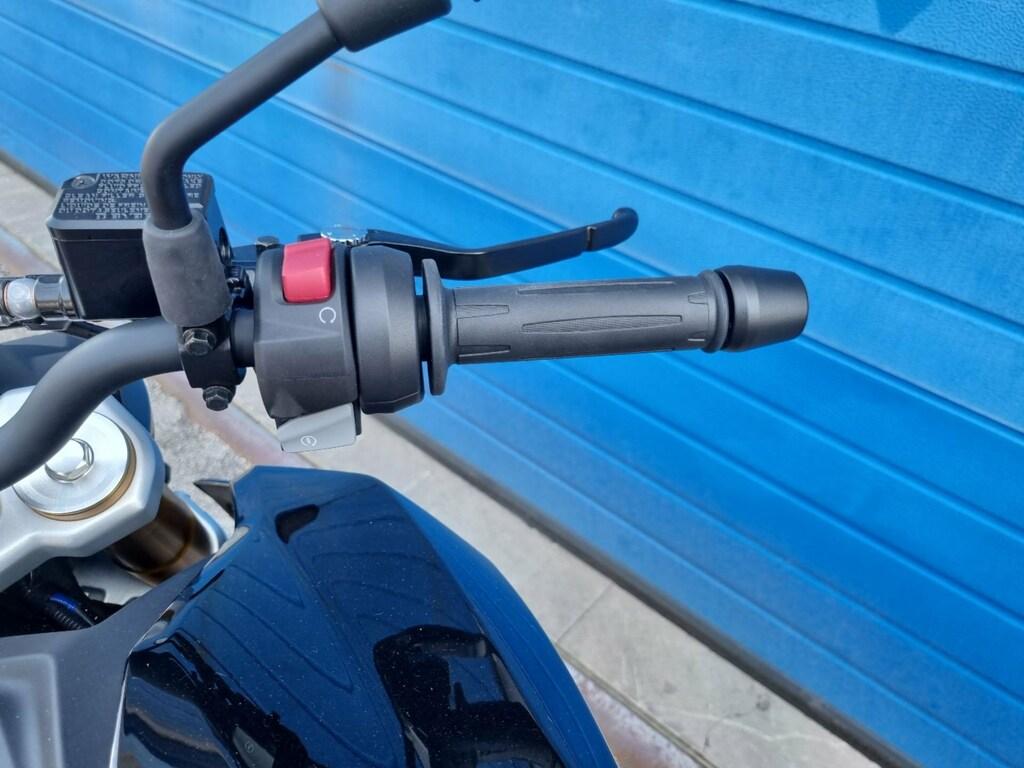 G 310 R