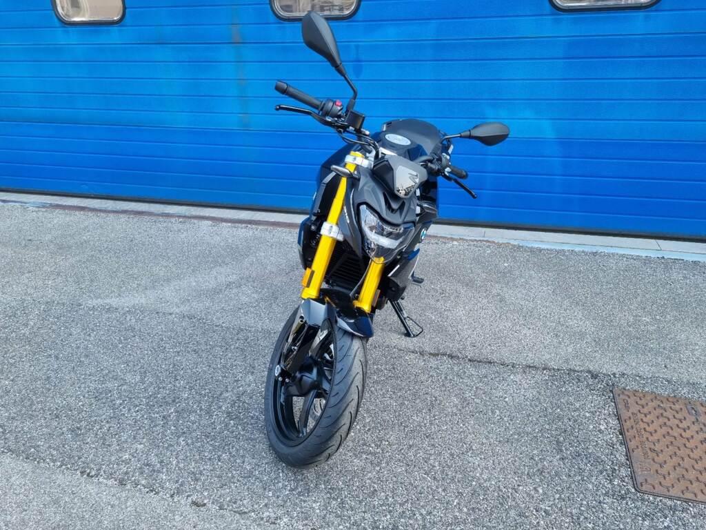 G 310 R