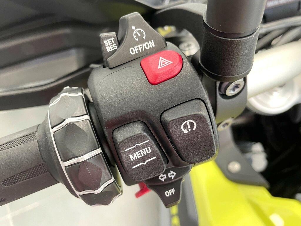 F 900 GS