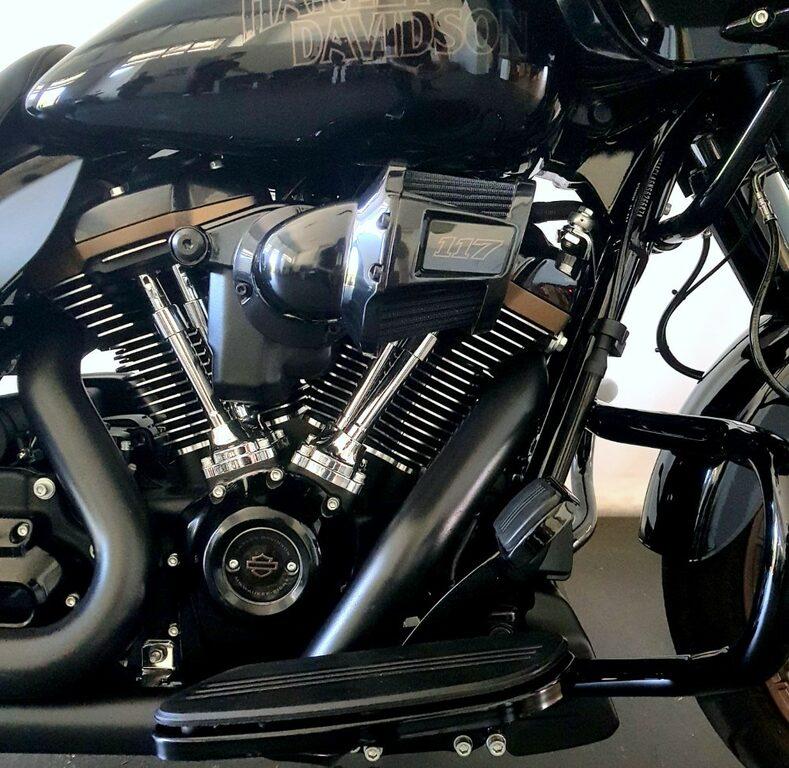 ROAD GLIDE 117 1923