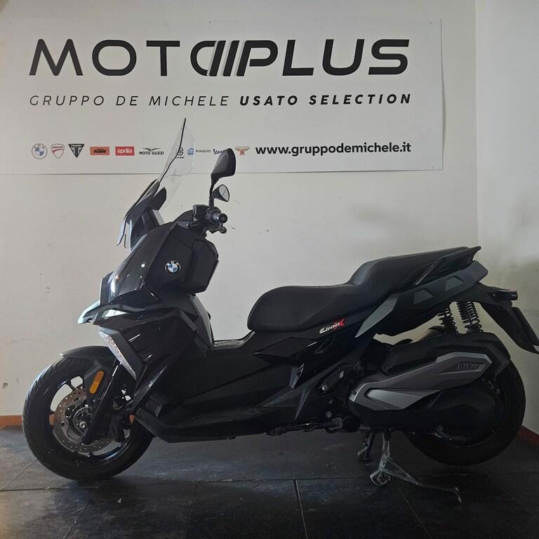 C 400 X