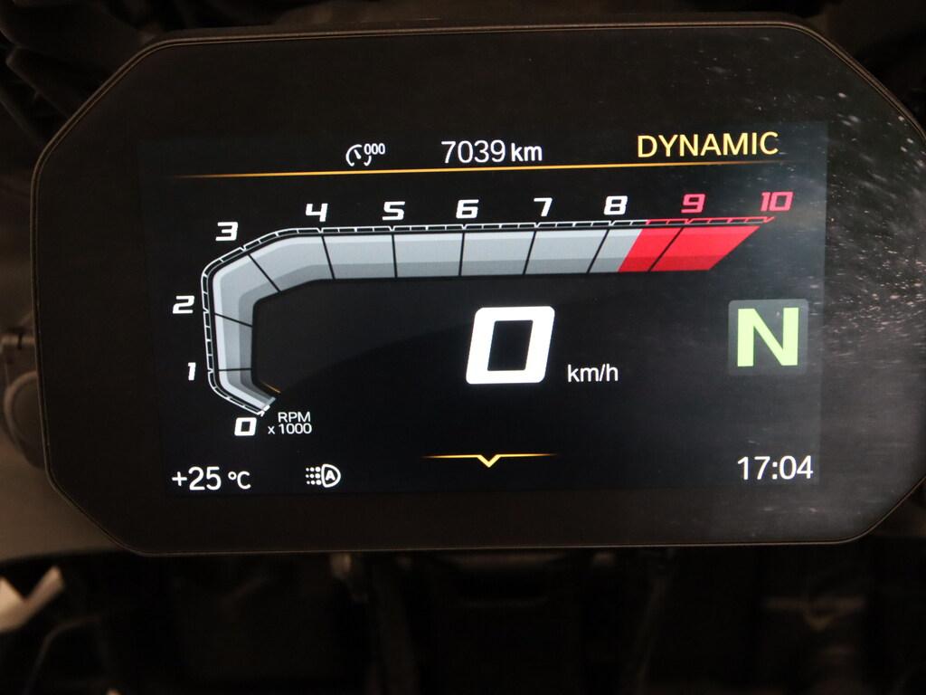 F 750 GS