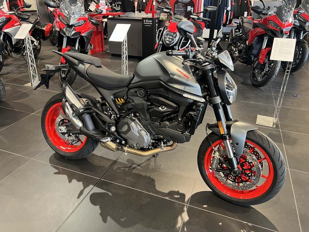 MONSTER 950