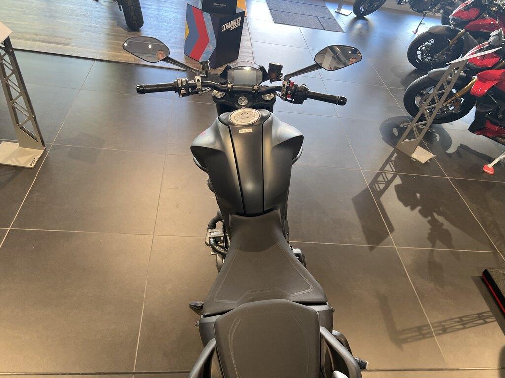 MONSTER 950