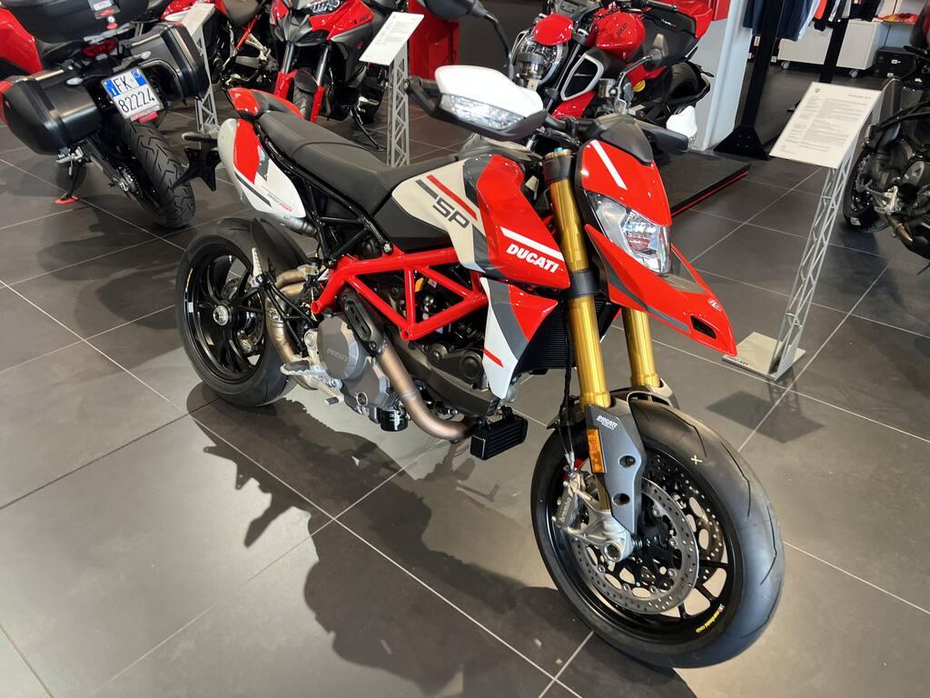 HYPERMOTARD 950