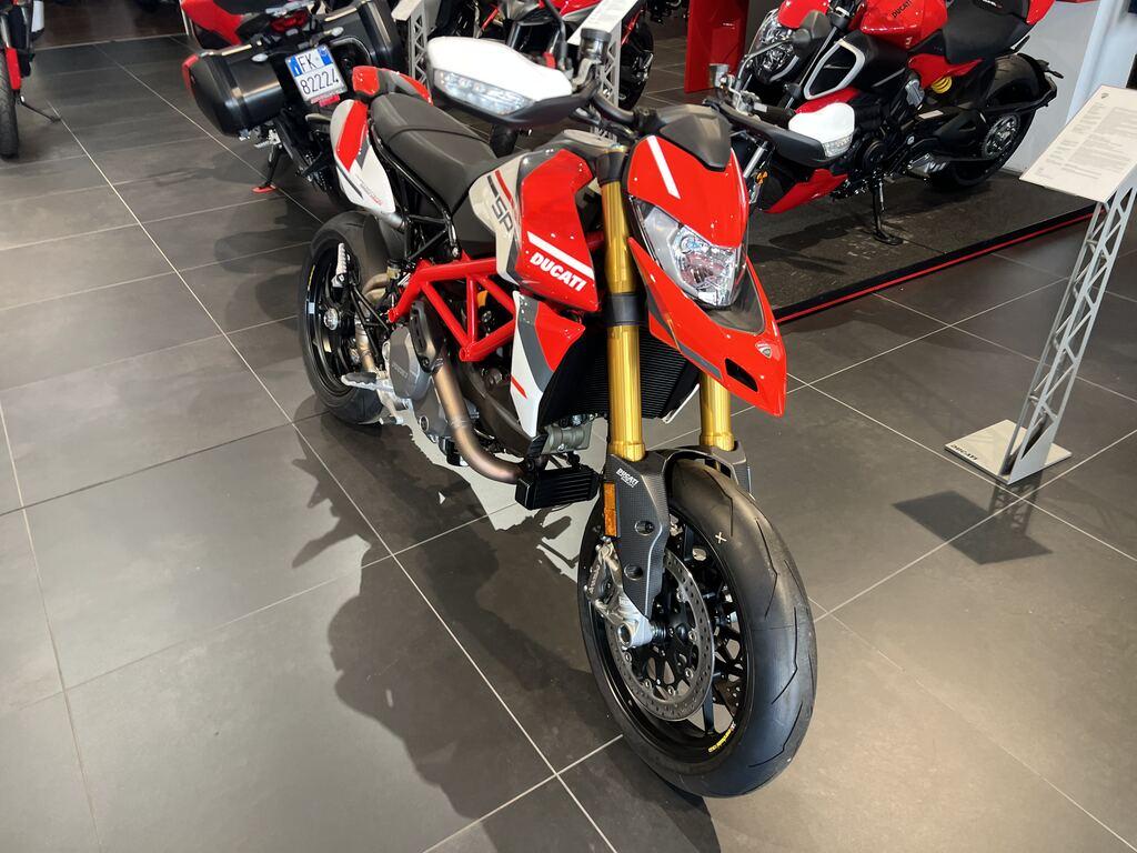 HYPERMOTARD 950