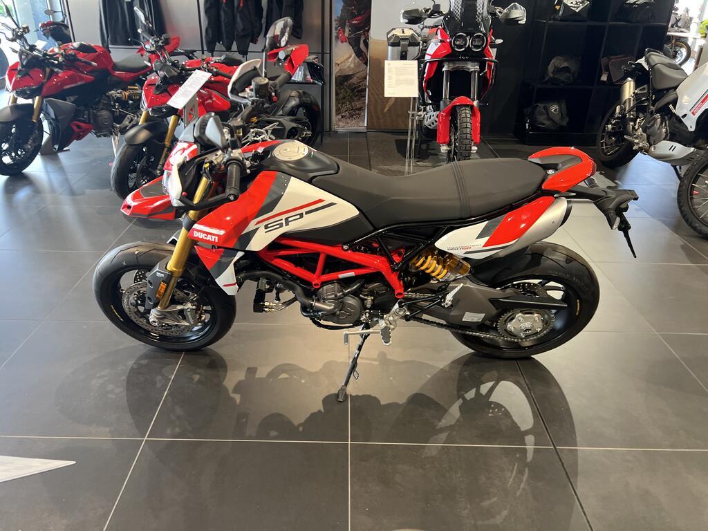 HYPERMOTARD 950