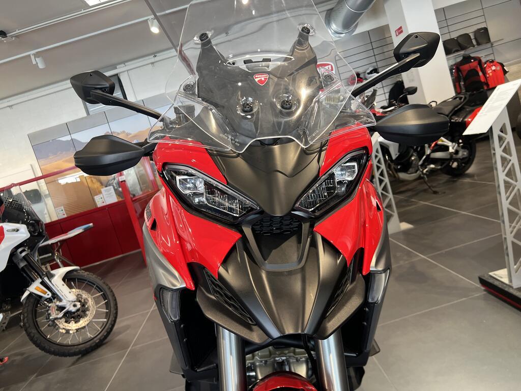 MULTISTRADA V4