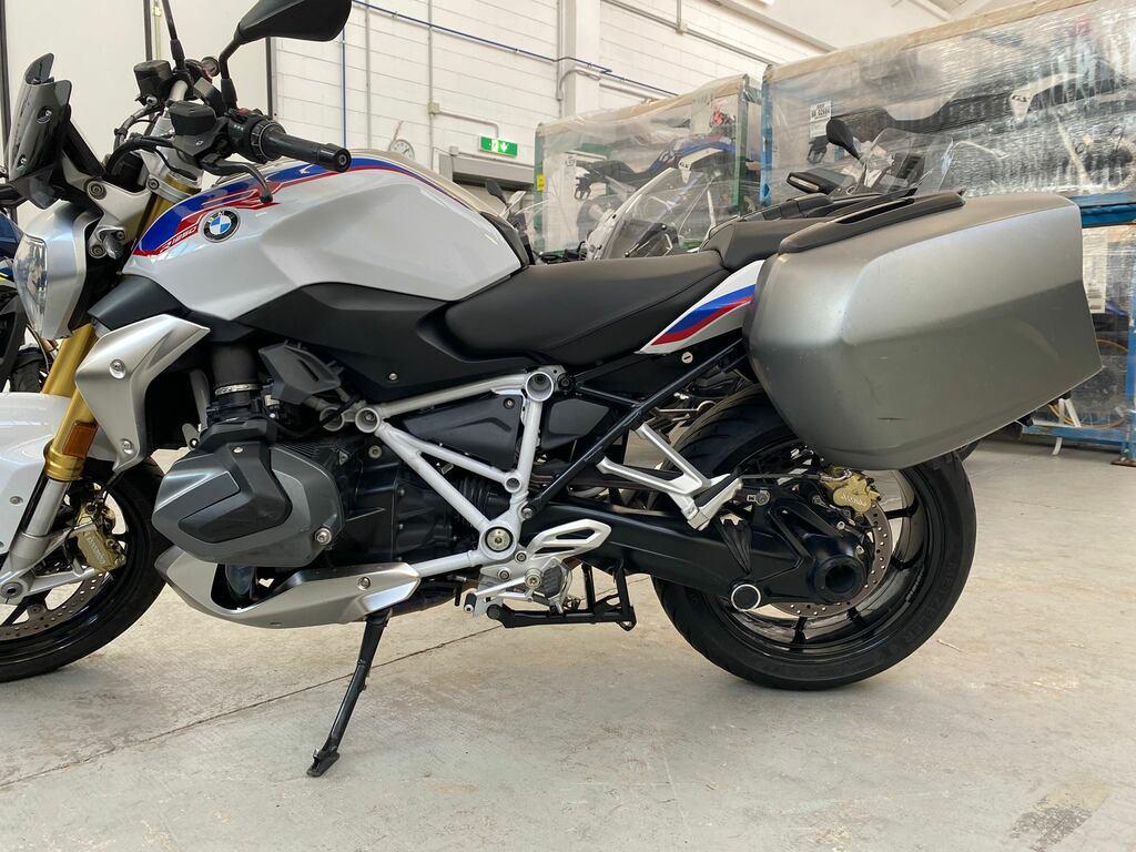 R 1250 R