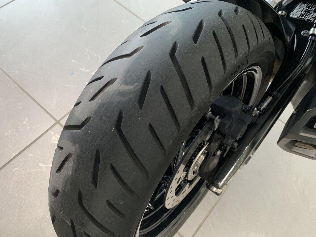 F 900 R