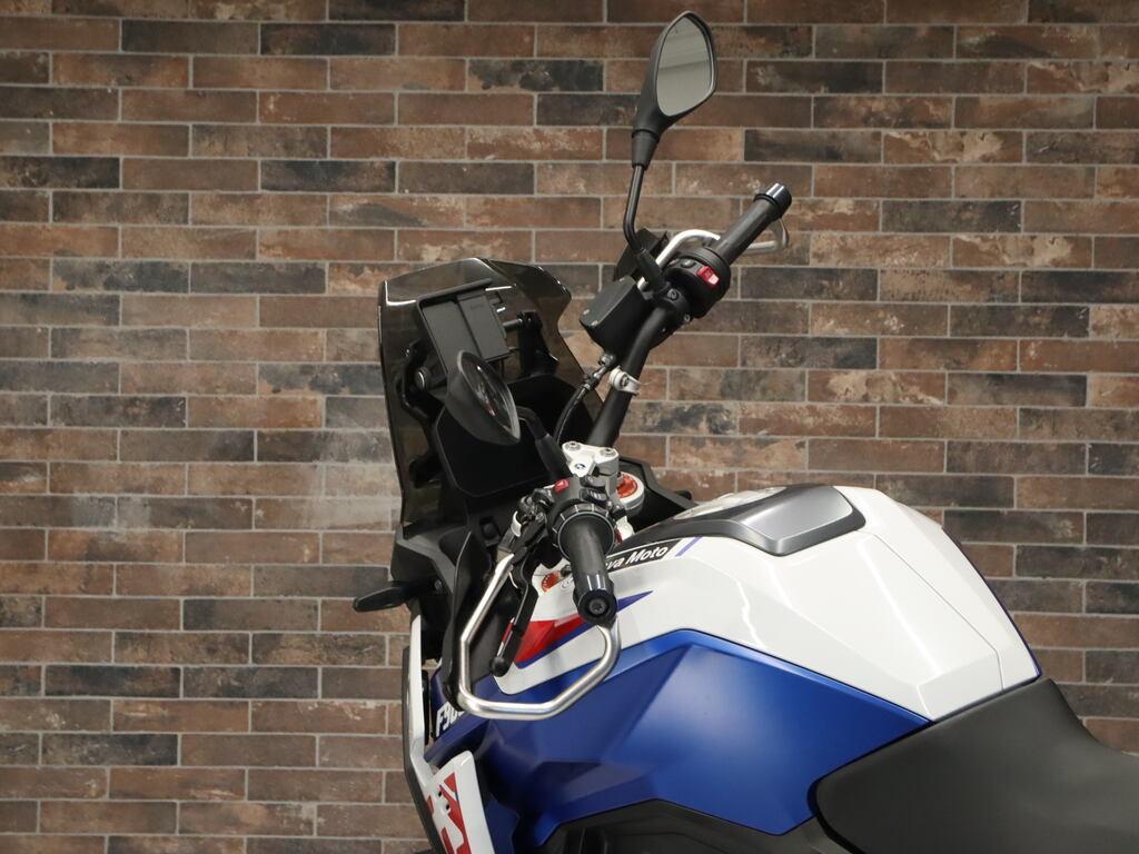 F 900 GS