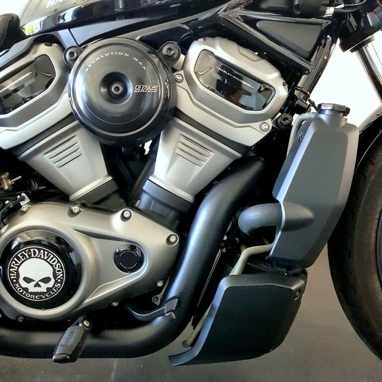 975 NIGHTSTER