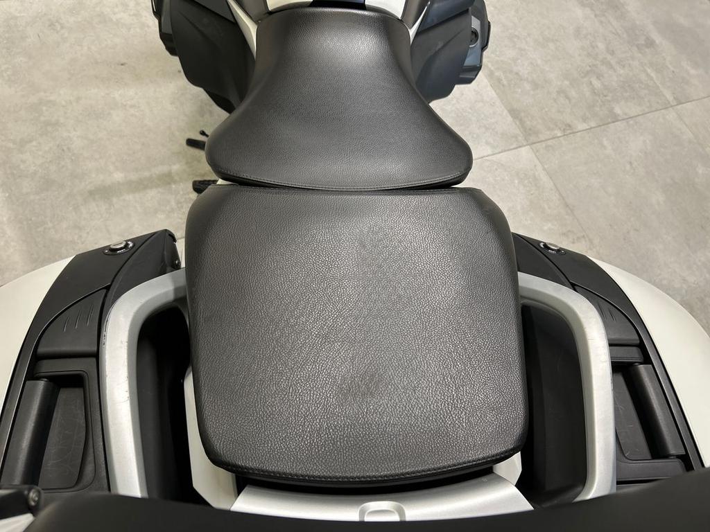 R 1250 RT