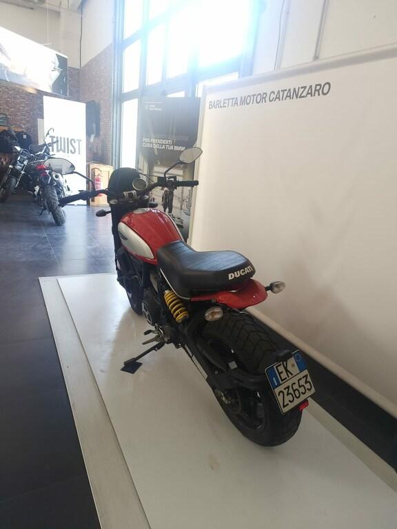 SCRAMBLER 800