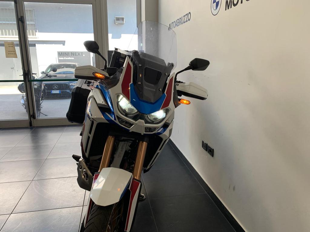 AFRICA TWIN 1100