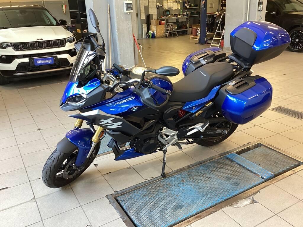 F 900 XR