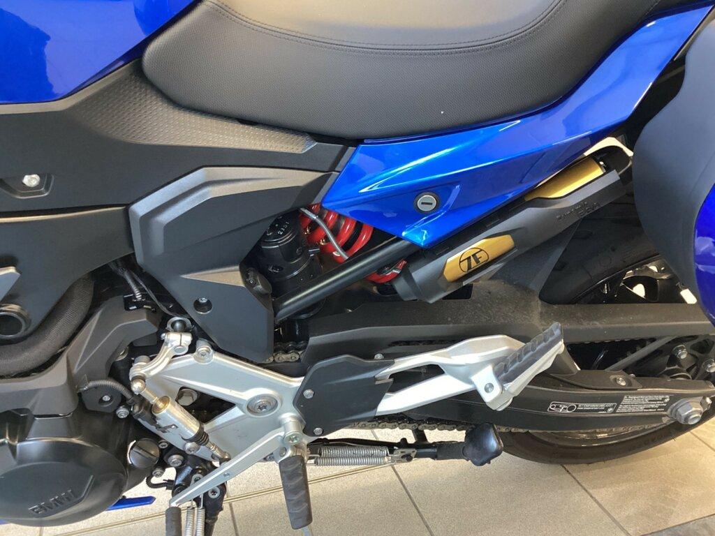 F 900 XR