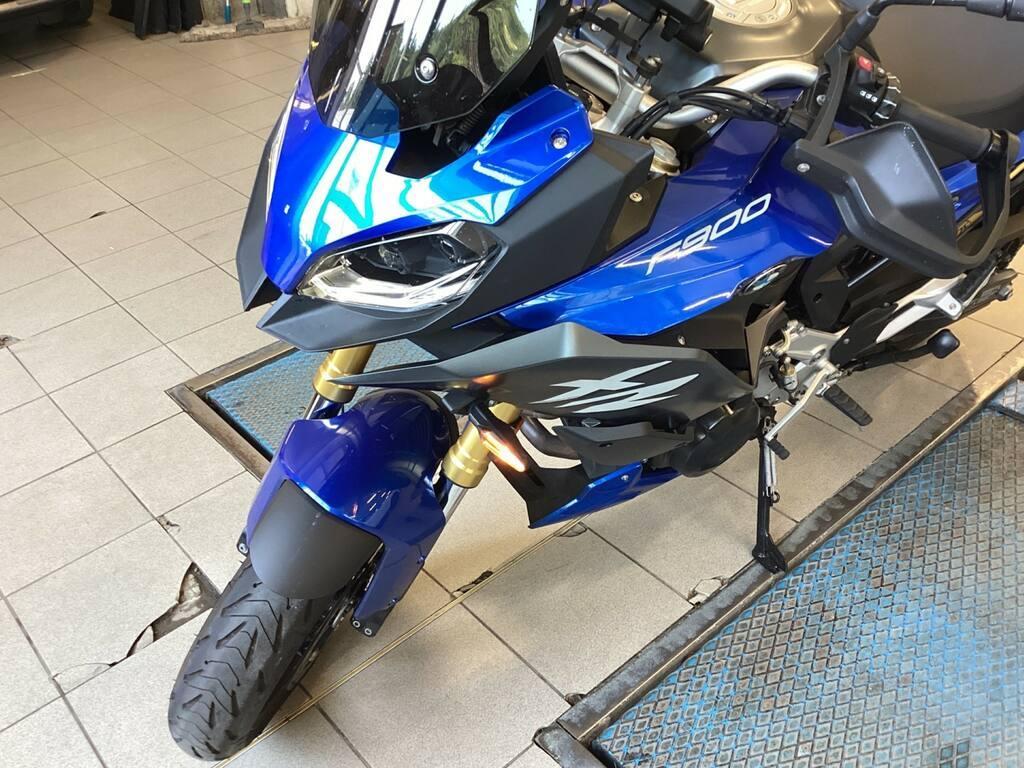 F 900 XR