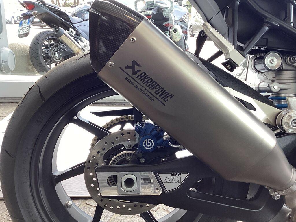 M 1000 R