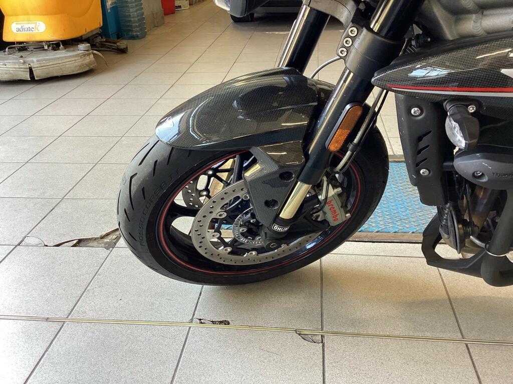 SPEED TRIPLE 1050