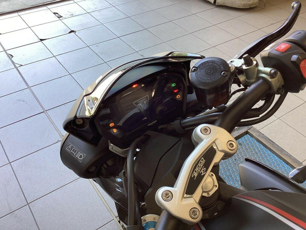 SPEED TRIPLE 1050