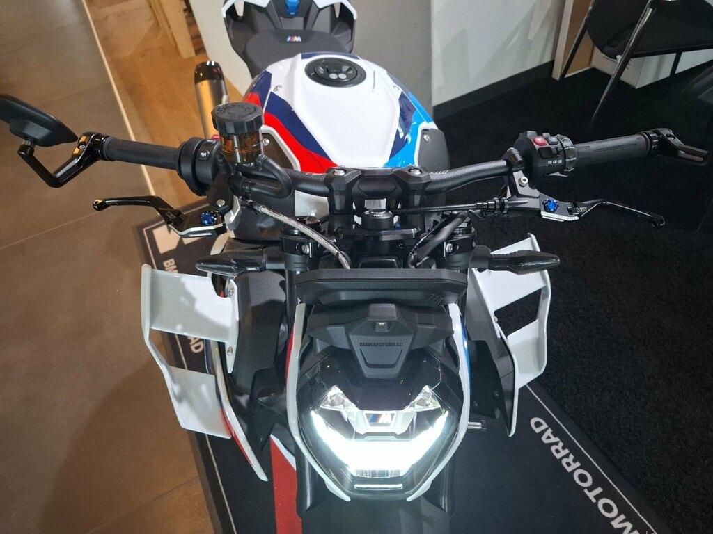 M 1000 R