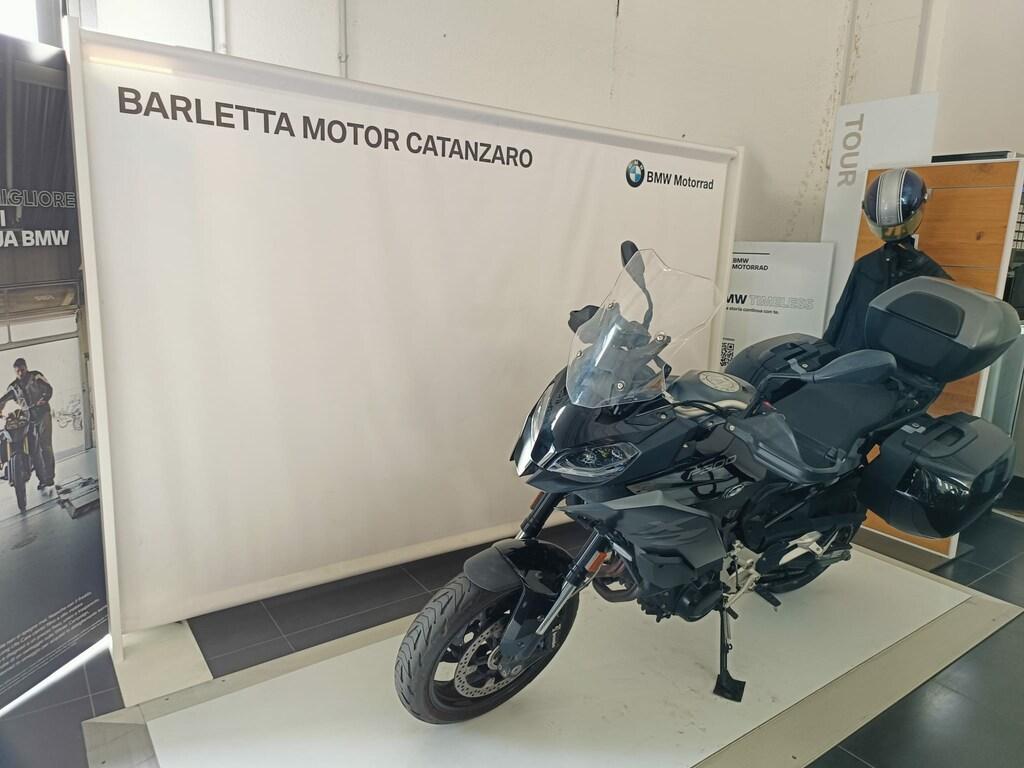 F 900 XR