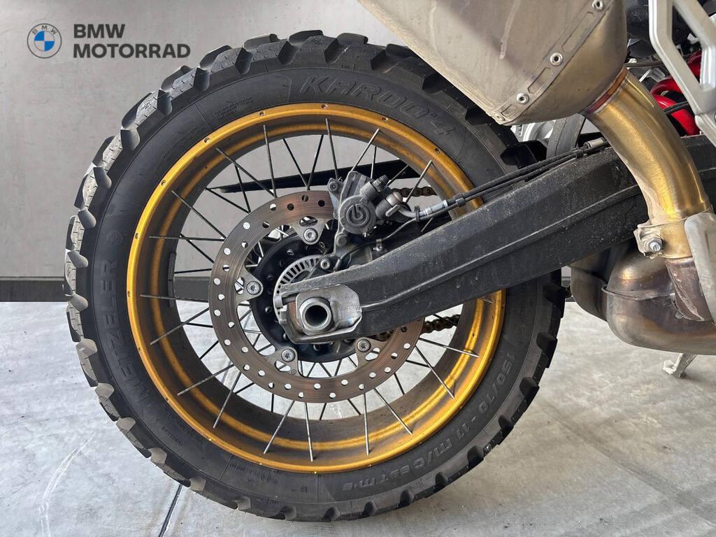 F 900 GS