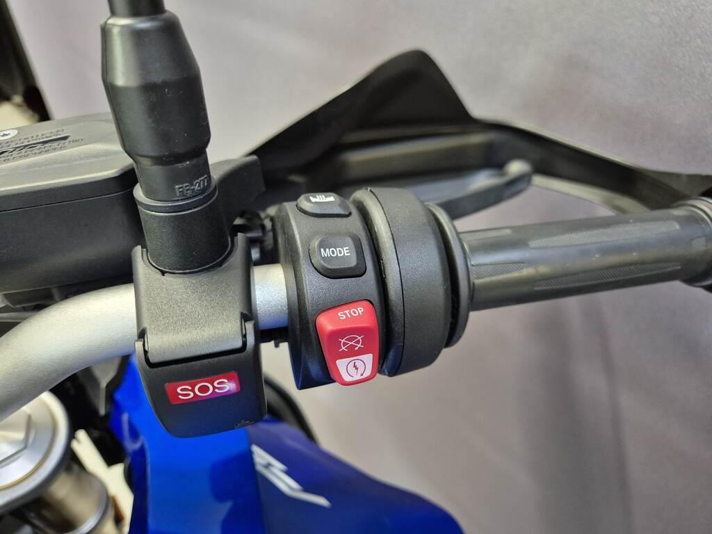 F 900 XR