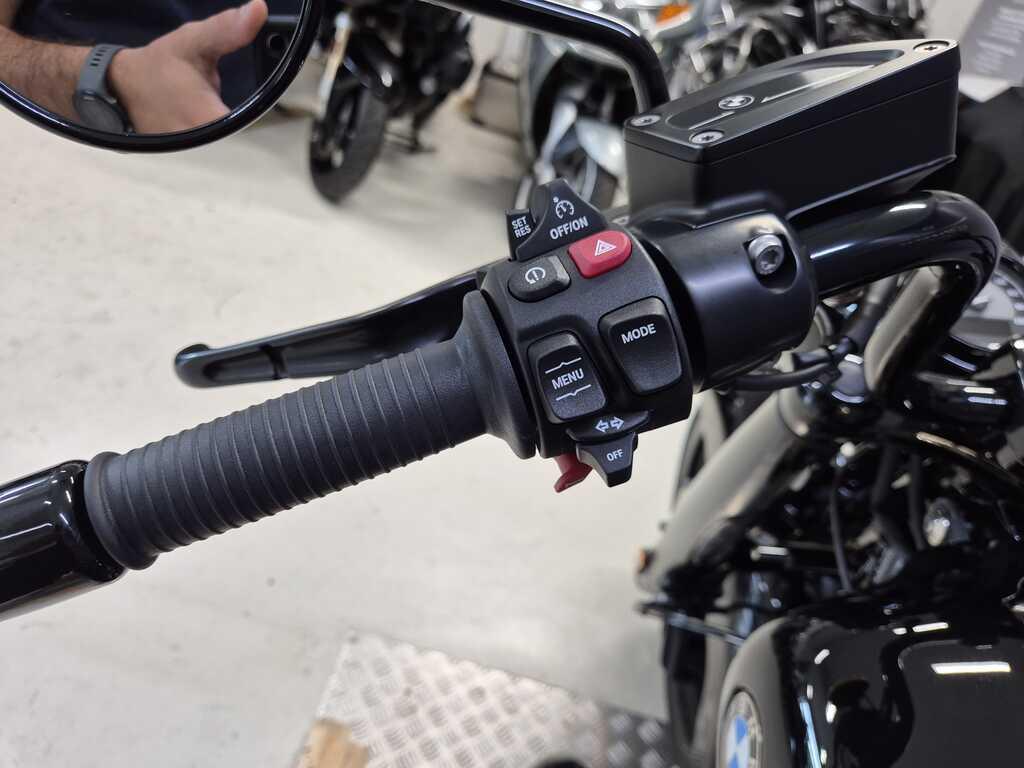 R 18