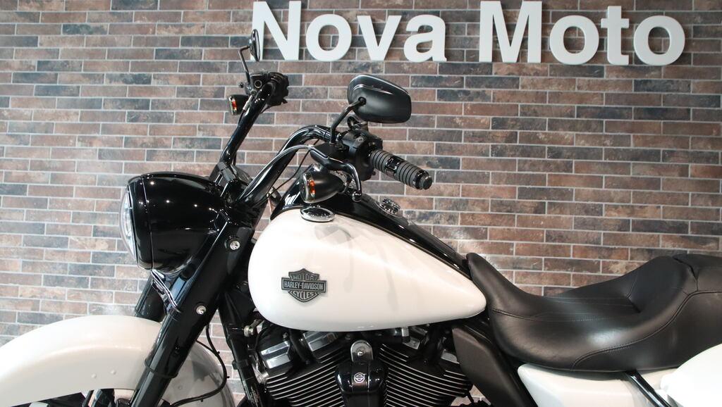 ROAD KING 114 1868