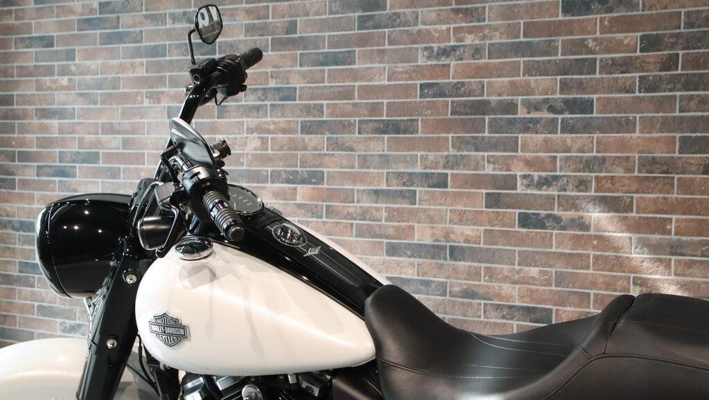 ROAD KING 114 1868