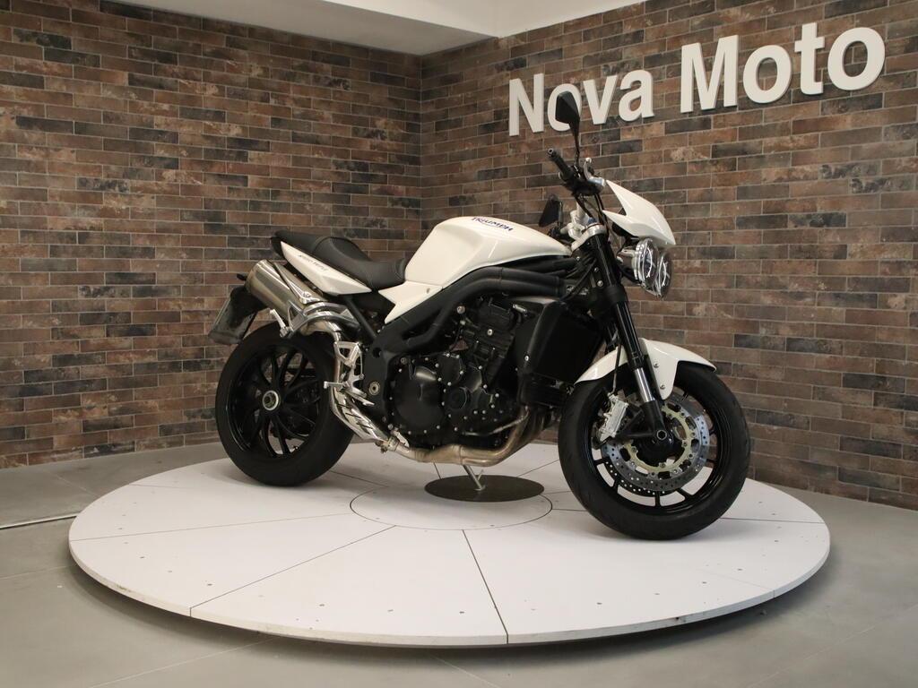 SPEED TRIPLE 1050