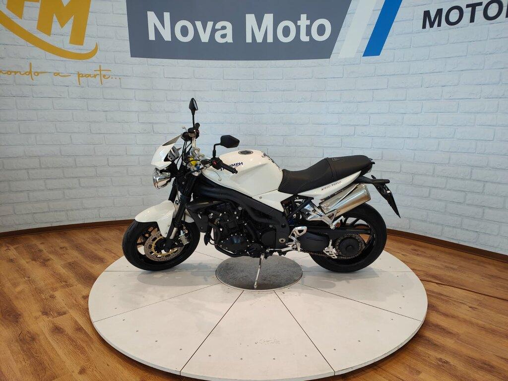 SPEED TRIPLE 1050