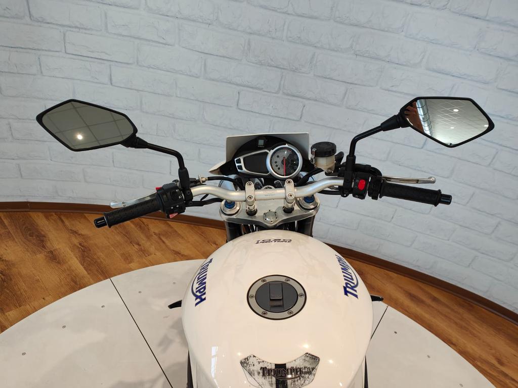 SPEED TRIPLE 1050