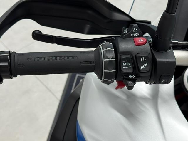 F 900 GS
