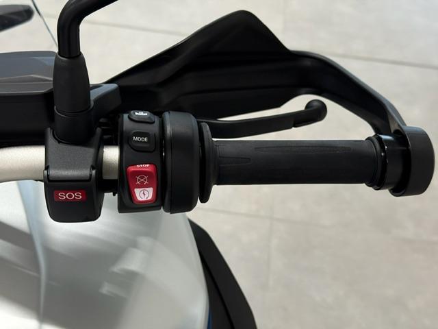 F 900 GS