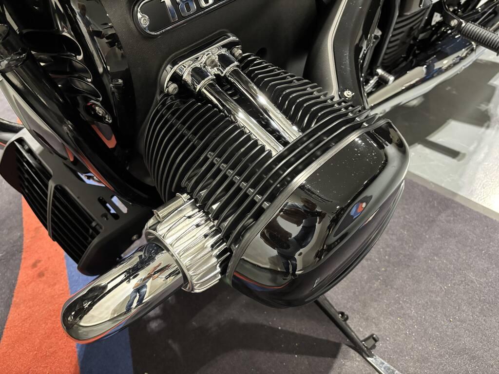 R 18