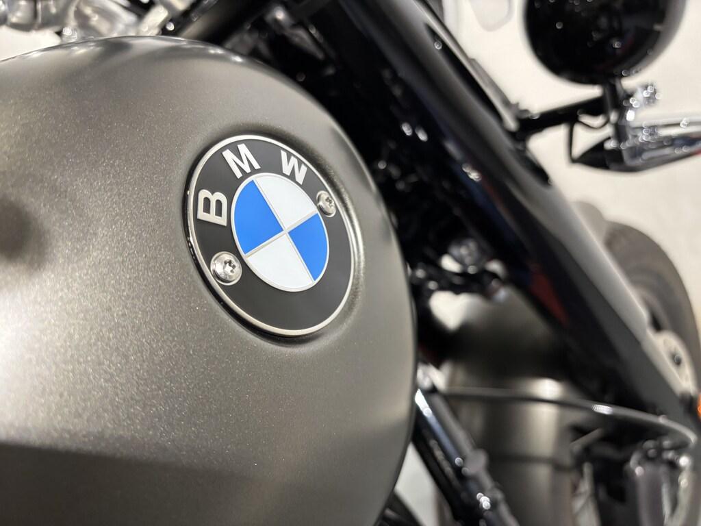 R 18