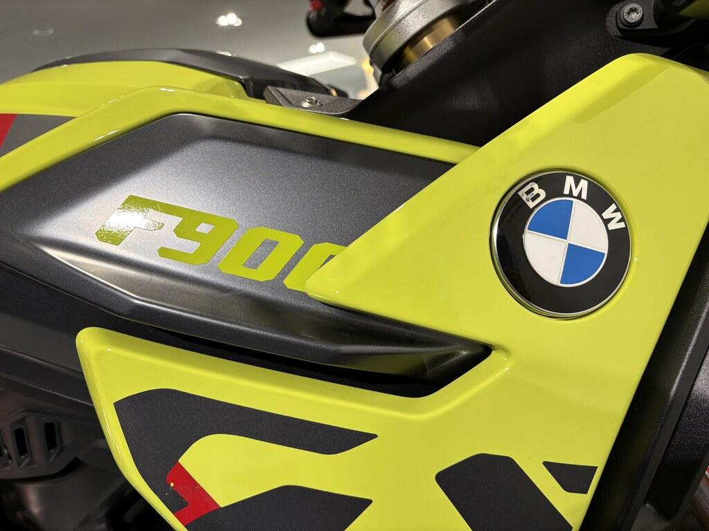 F 900 GS