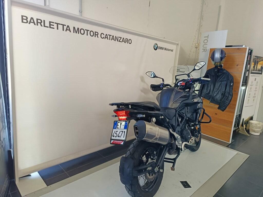 TRK 502