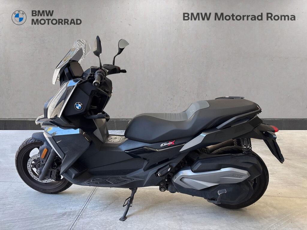 C 400 X
