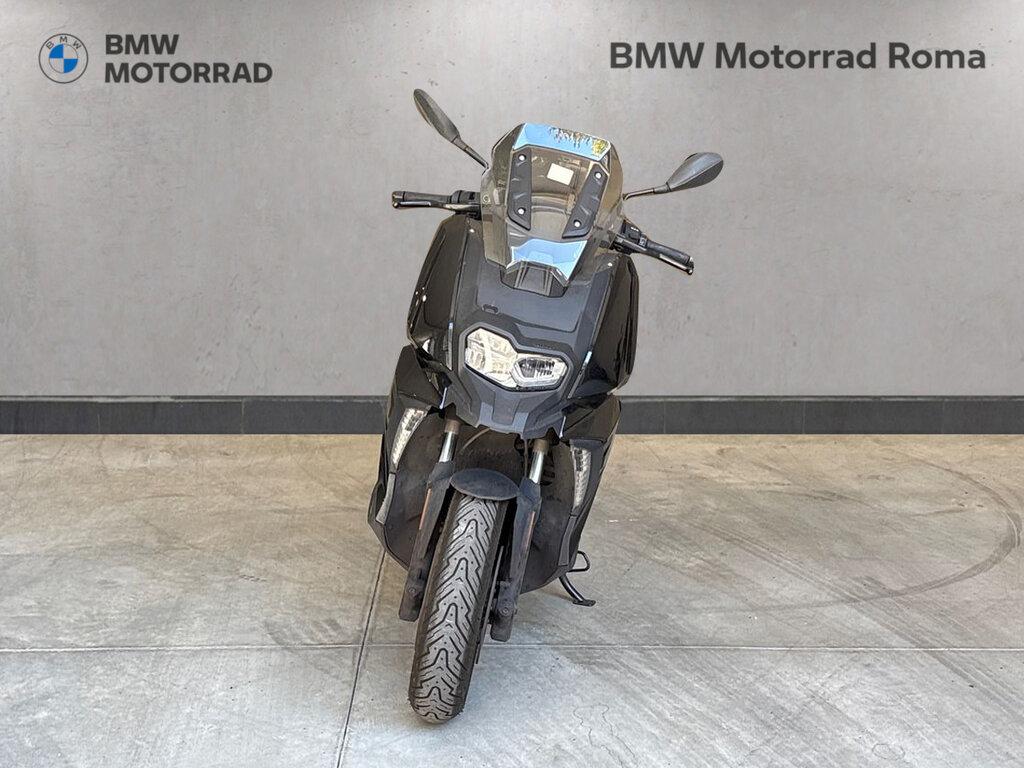 C 400 X