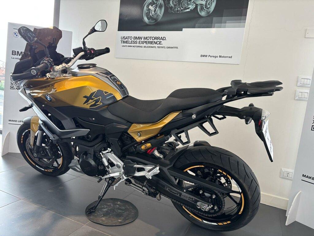 F 900 XR
