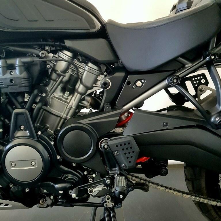 PAN AMERICA 1250