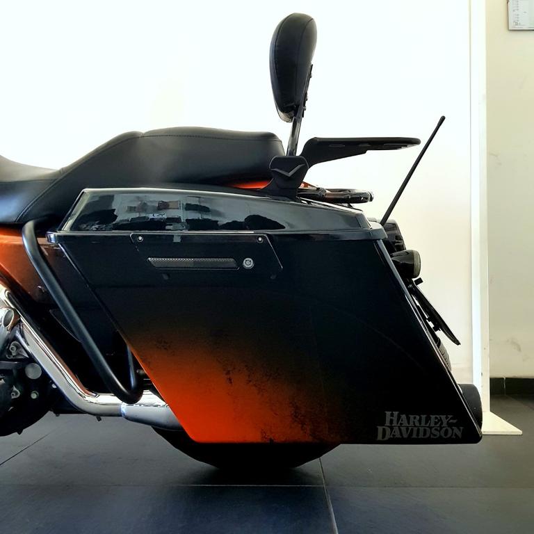 STREET GLIDE 1584