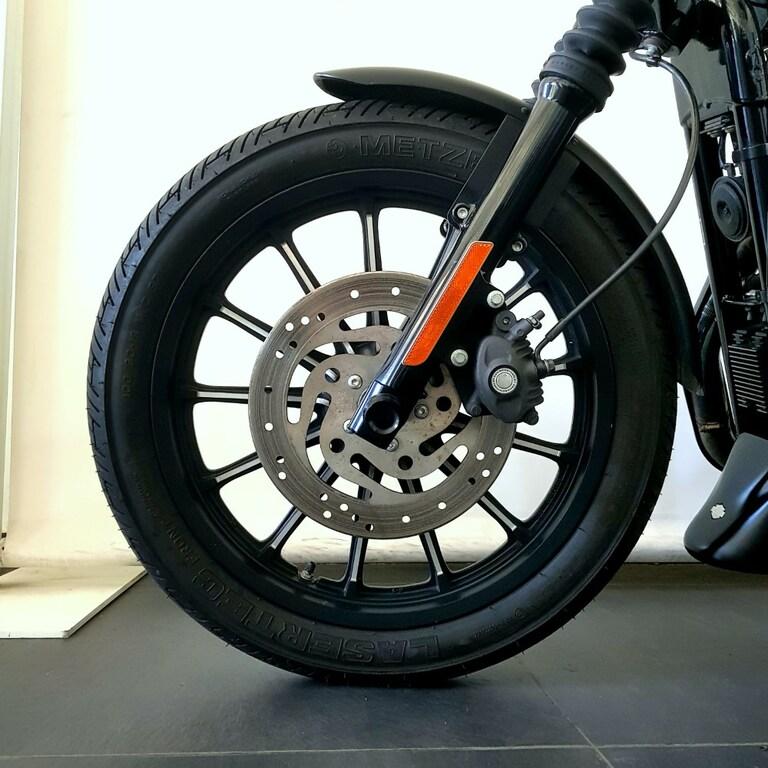 883 IRON