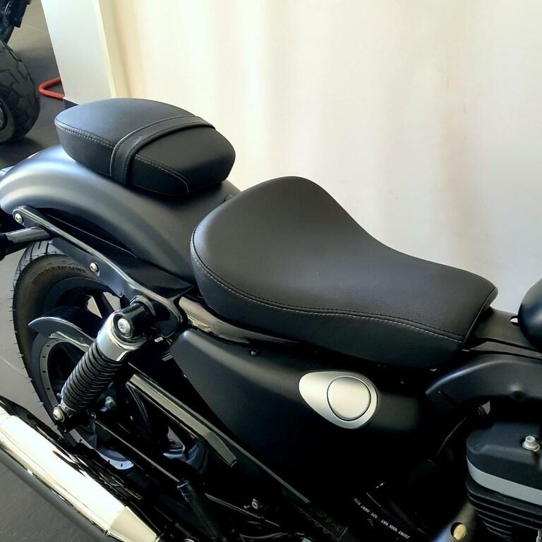 883 IRON
